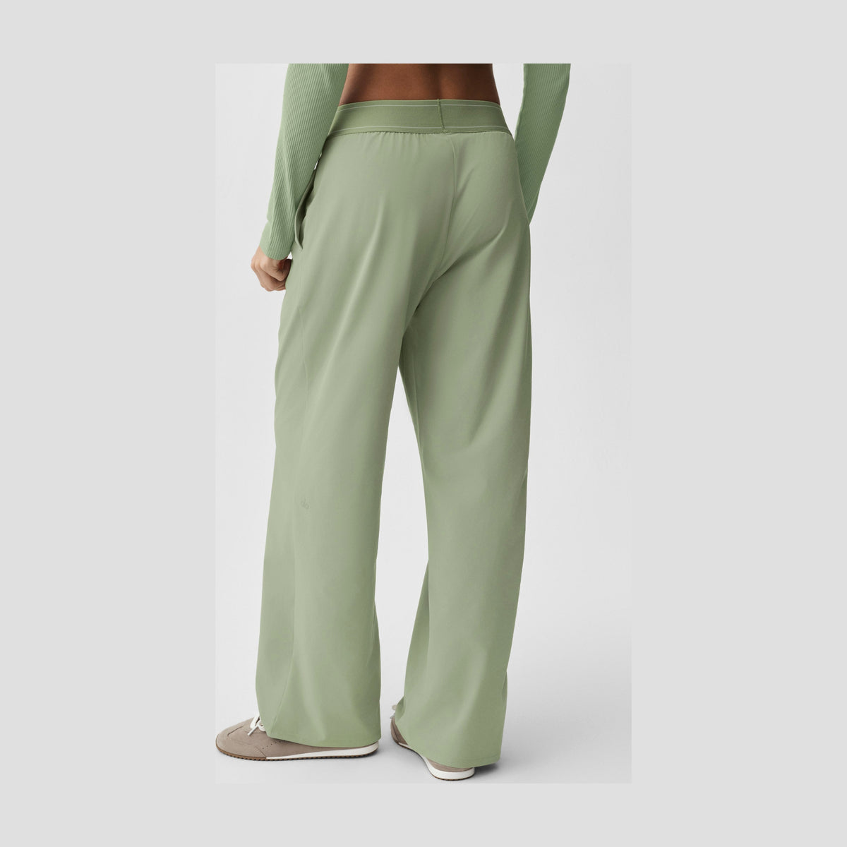 Alo Yoga Suit Up Trouser (Regular) - Dune Grass