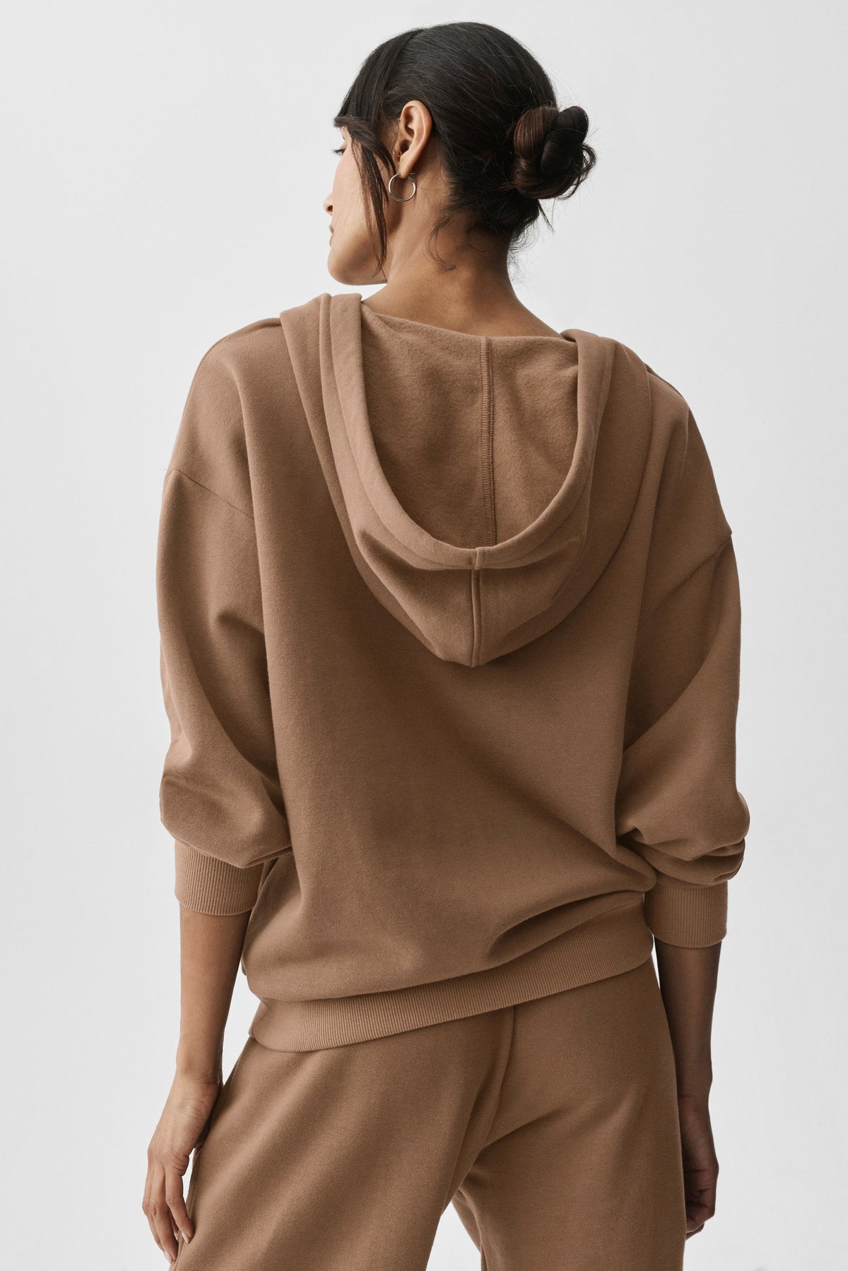 Alo Yoga Accolade Full Zip Hoodie - Java Brown
