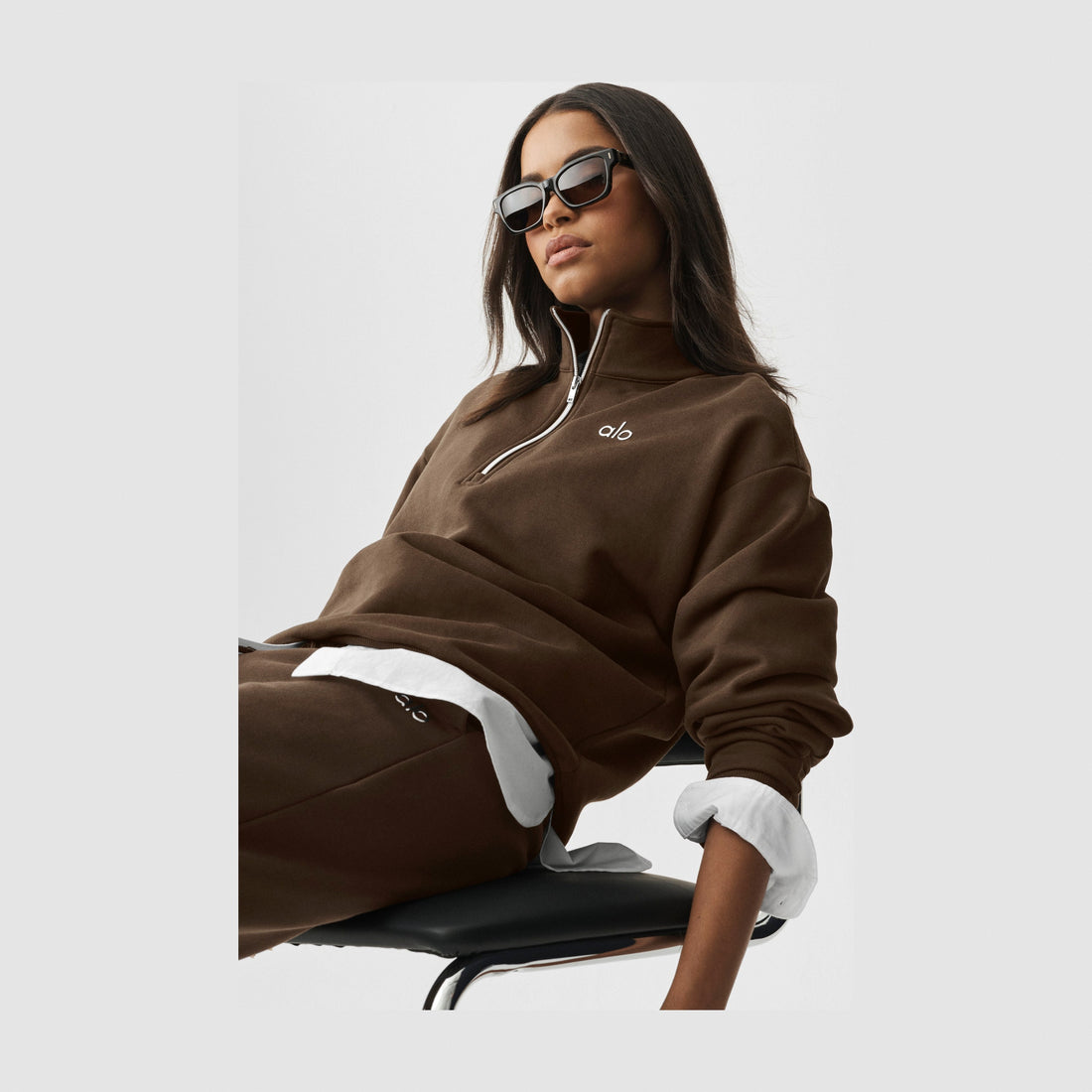 Alo Yoga Accolade 1/4 Zip Pullover - Espresso