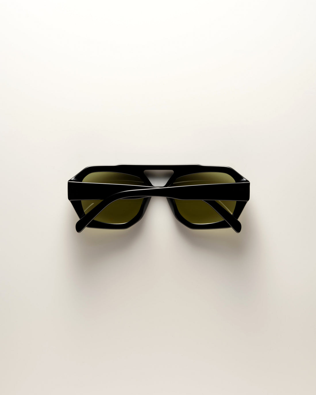 VEHLA River Sunglasses - Black/Khaki