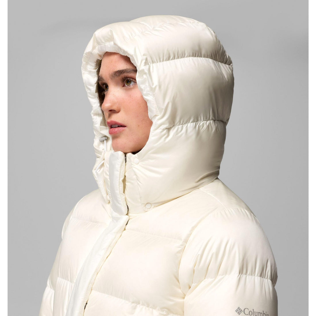 Columbia Women's Amaze Puff Hooded Jacket - Sea Salt Pearl Shine