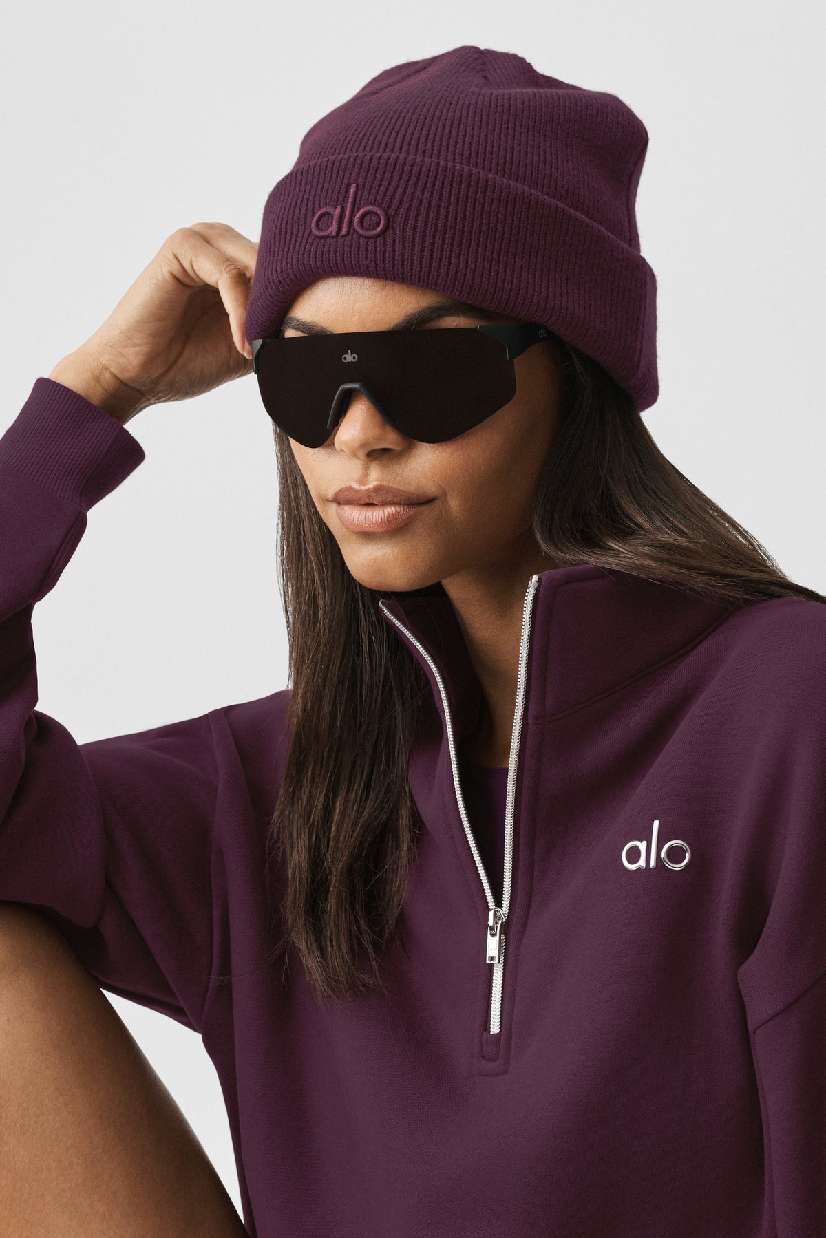 Alo Yoga Accolade 1/4 Zip Pullover - Rich Bordeaux