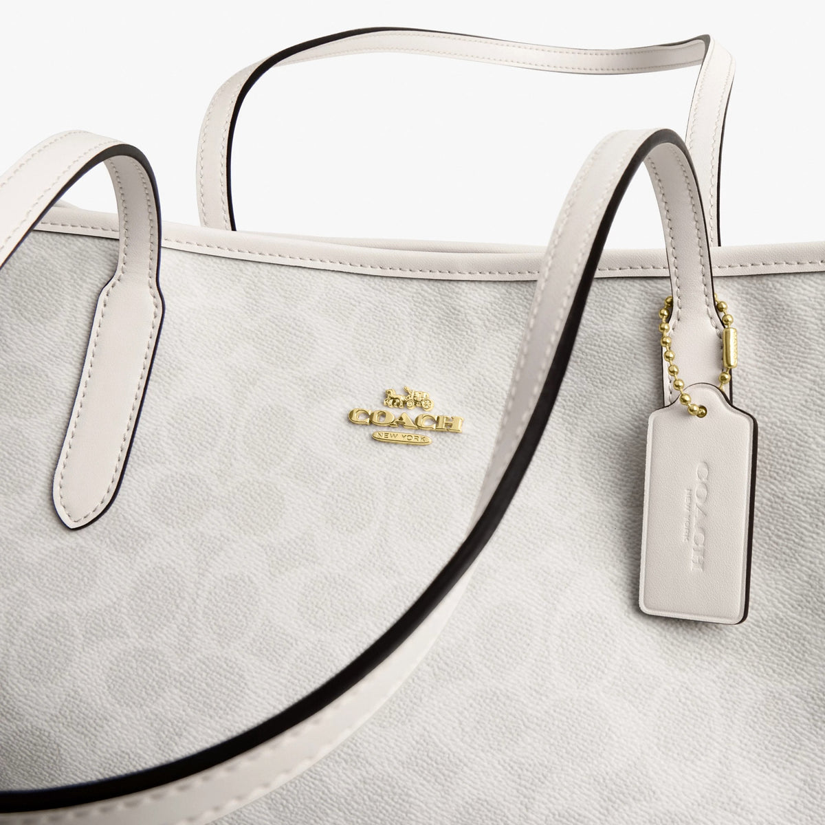Coach City Tote Bag In Signature Canvas - Gold/White/Chalk