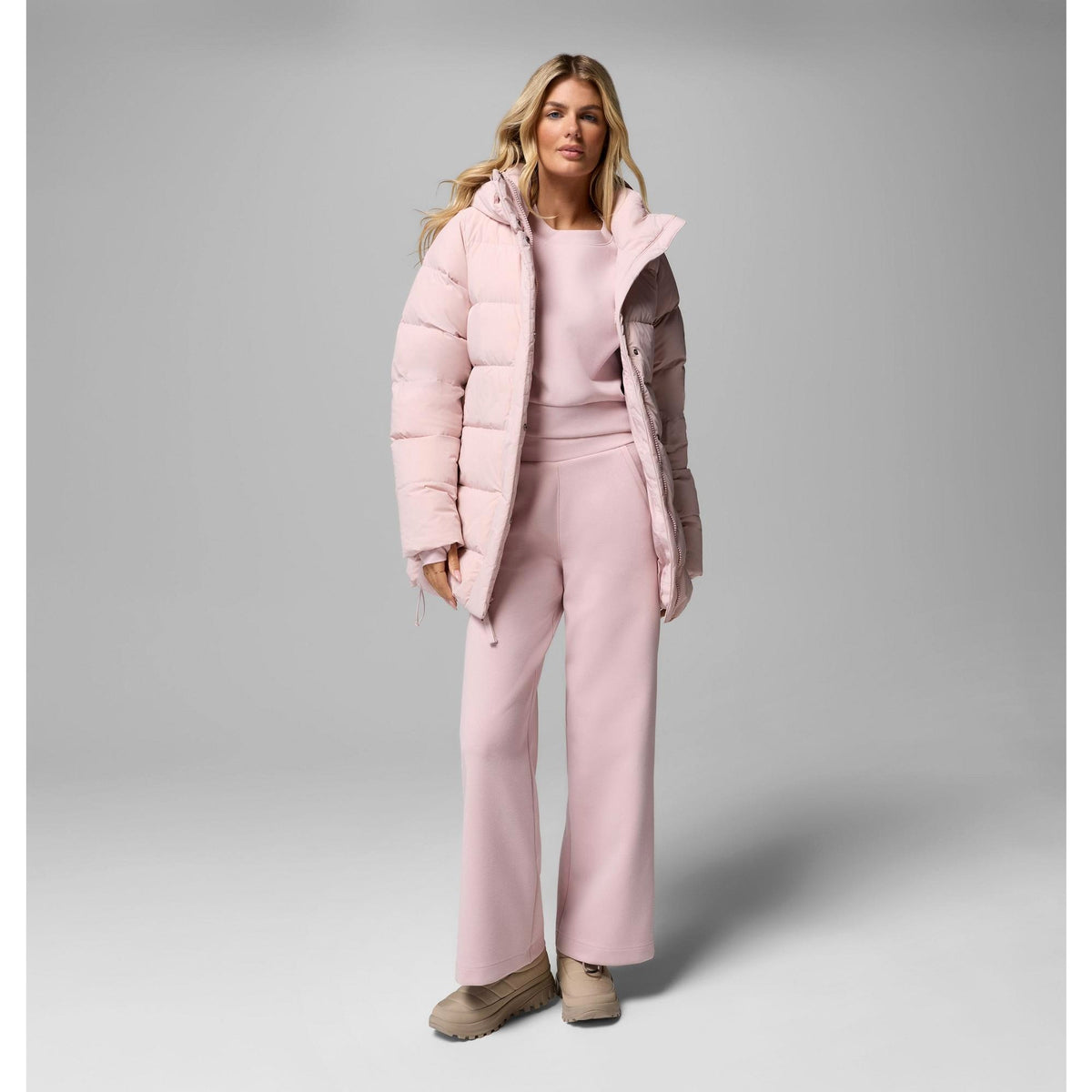 Columbia Women's Amaze Puff Mid Hooded Jacket - Mineral Pink