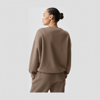Alo Yoga Accolade Crew Neck Pullover - Gravel