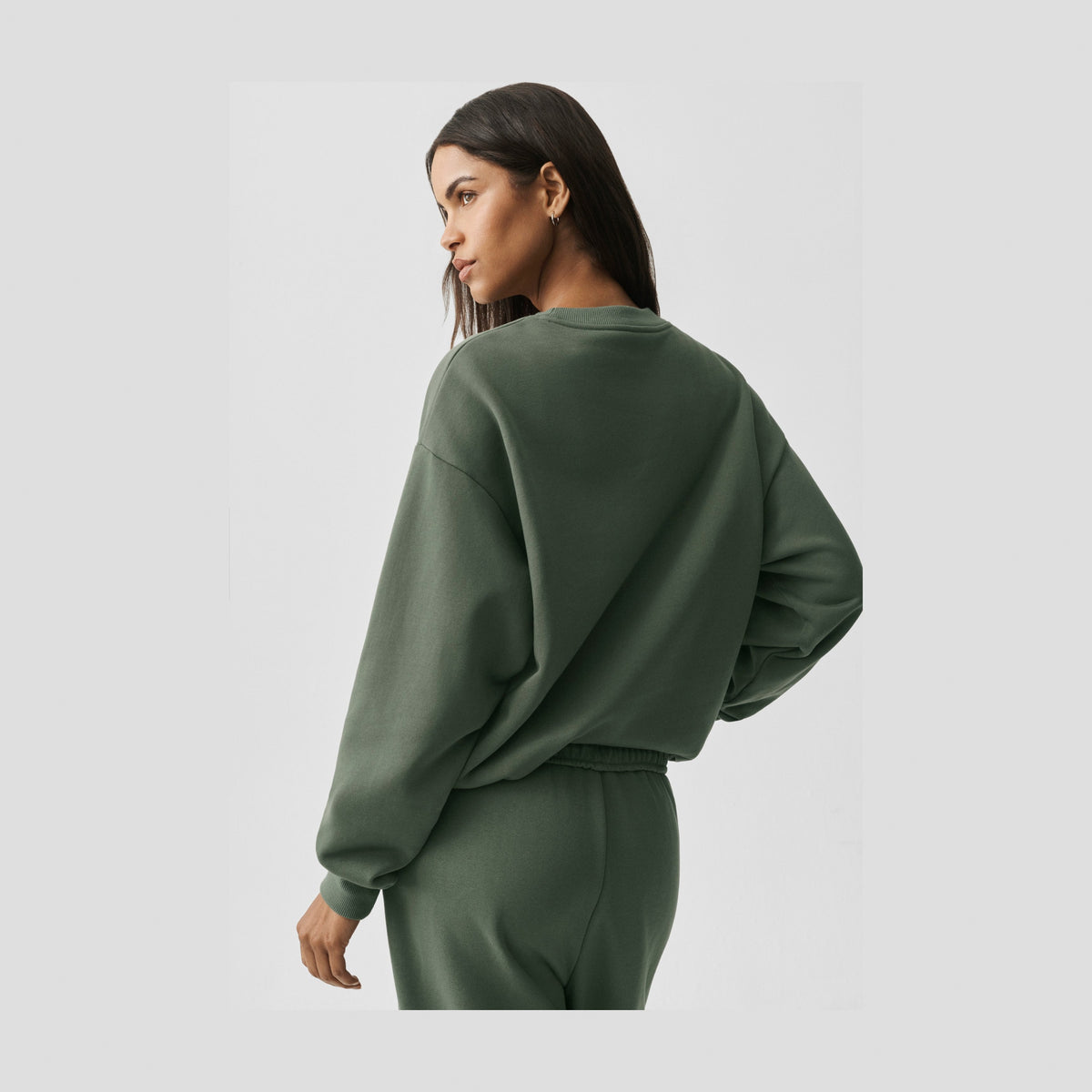 Alo Yoga Accolade Crew Neck Pullover - Bamboo Green