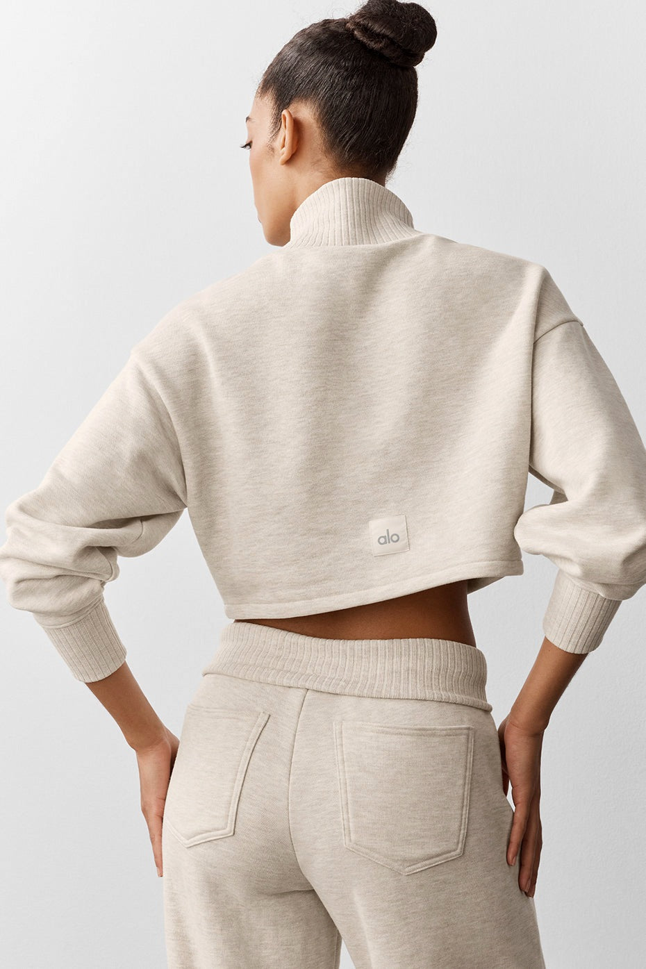 Alo Yoga Cropped Serenity Coverup - Oatmeal Heather