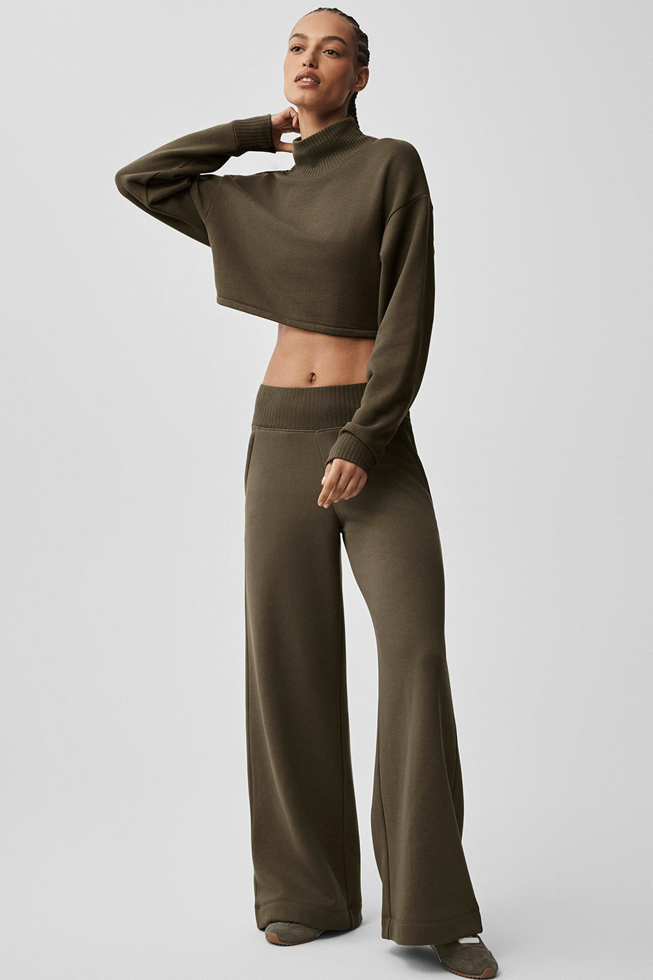 Alo Yoga Cropped Serenity Coverup - Olive Tree