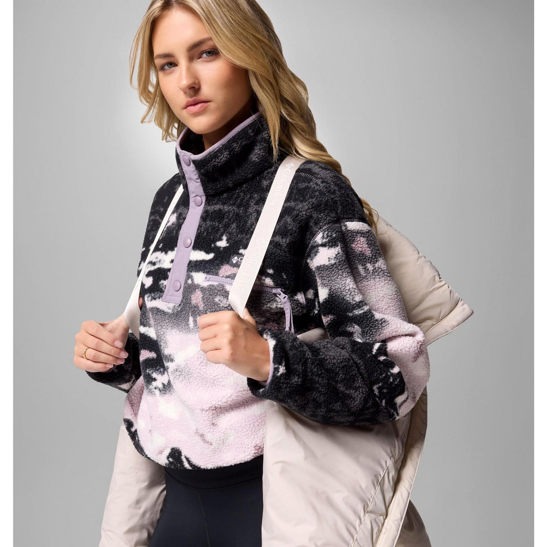 Columbia Women's Amaze Puff Mid Hooded Jacket - Dark Stone