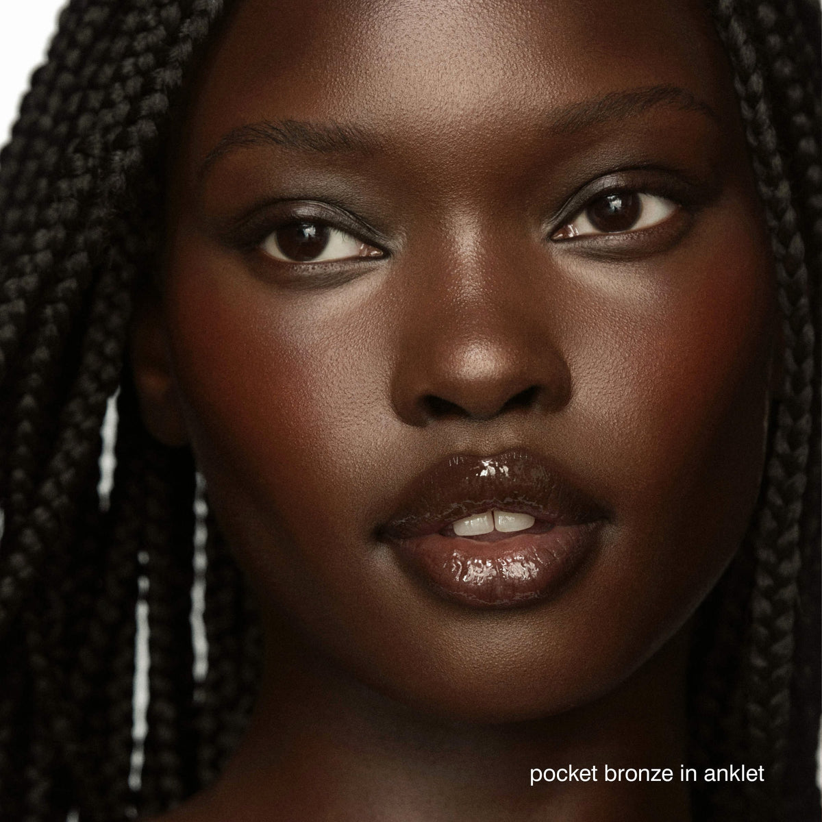Rhode Pocket Bronze Long-Wearing Cream Bronzer - plunge