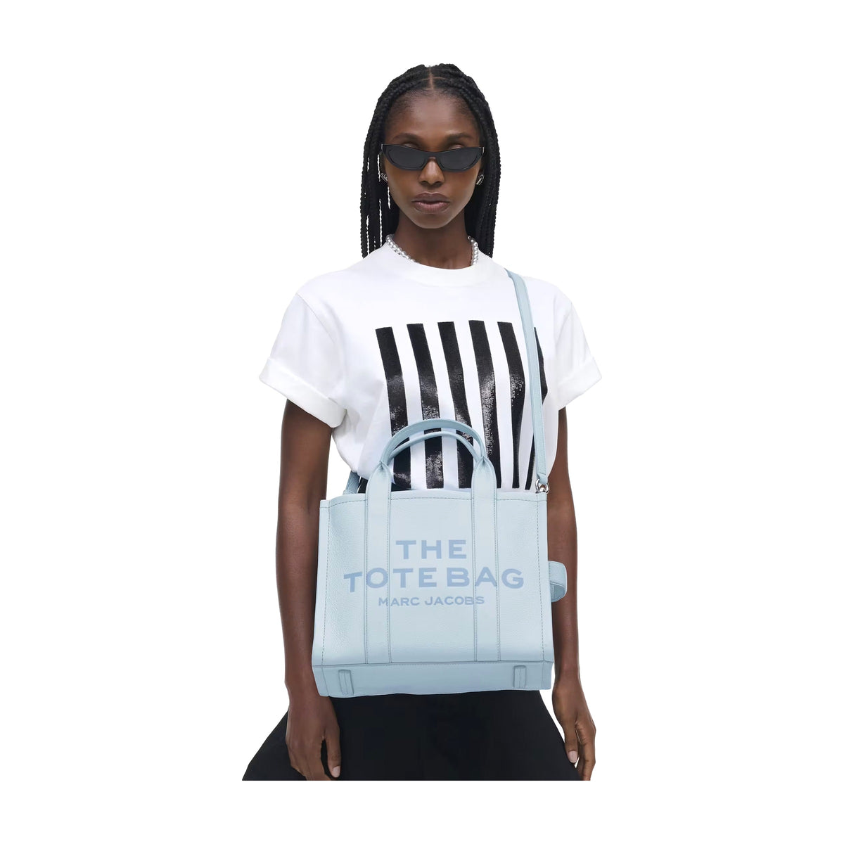 Marc Jacobs The Leather Medium Tote Bag - CLOUD BLUE