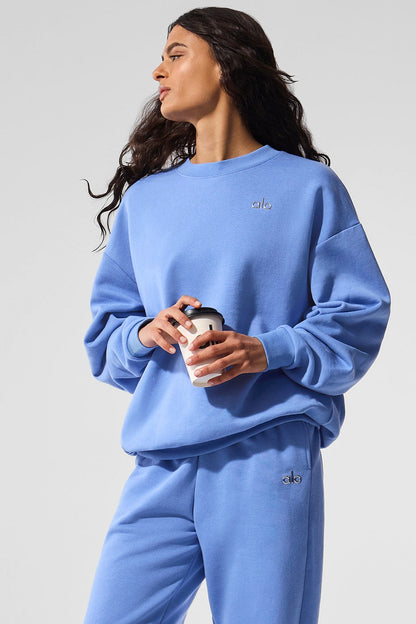 Alo Yoga Accolade Crew Neck Pullover - Crystal Clear Blue