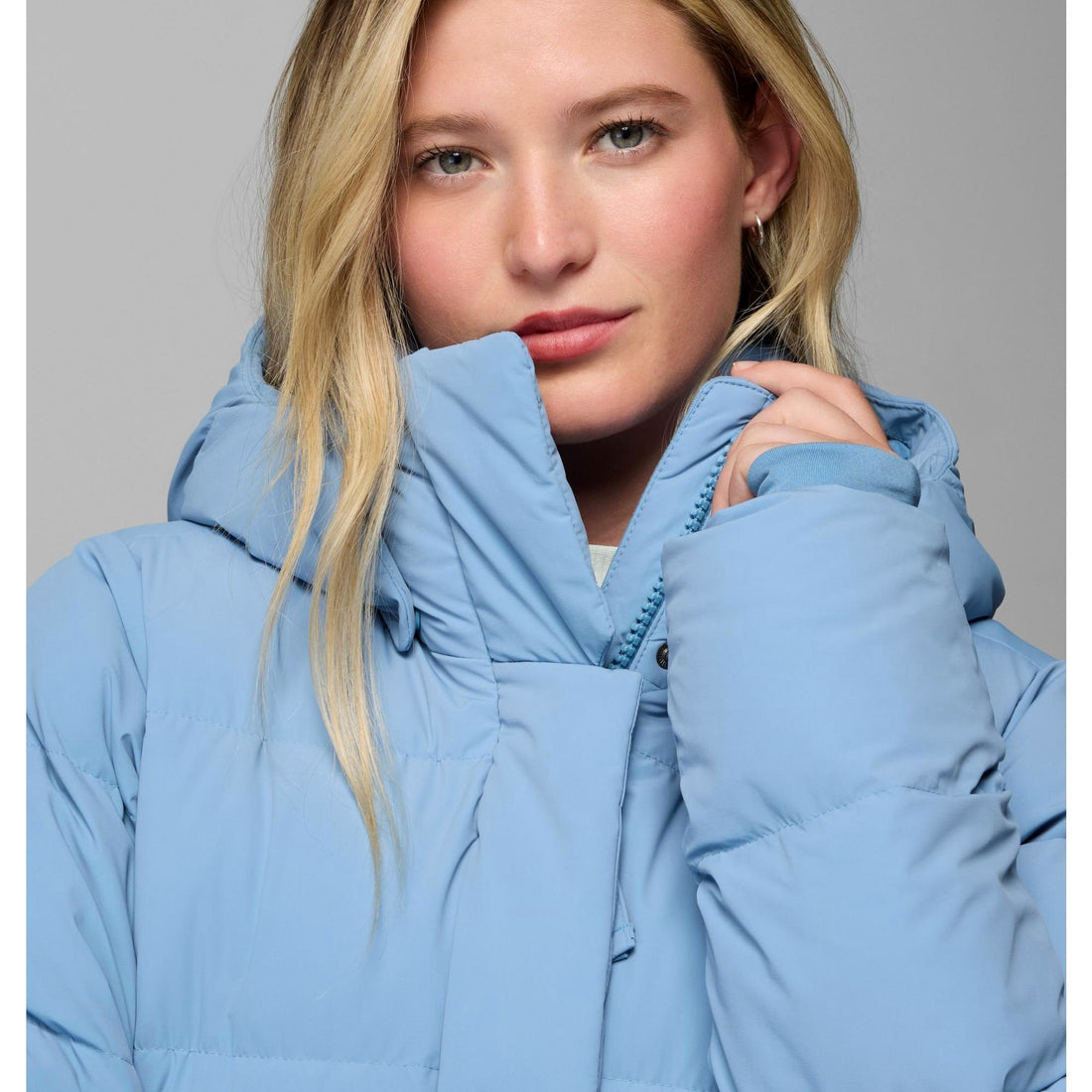 Columbia Women's Amaze Puff Hooded Jacket - Rainy Day