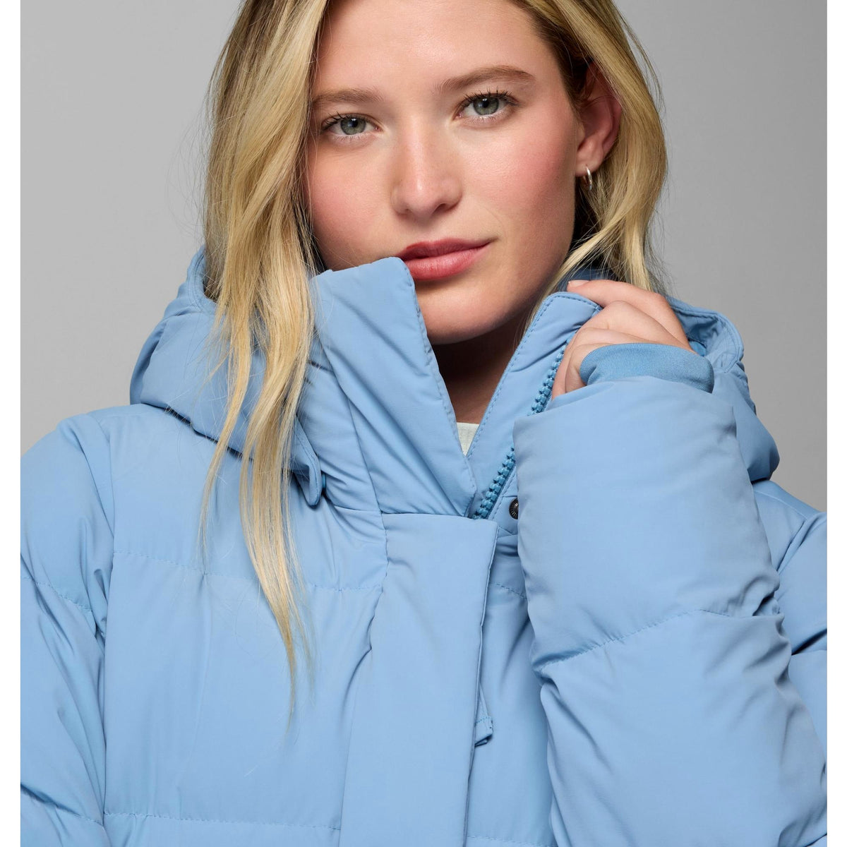 Columbia Women's Amaze Puff Hooded Jacket - Rainy Day