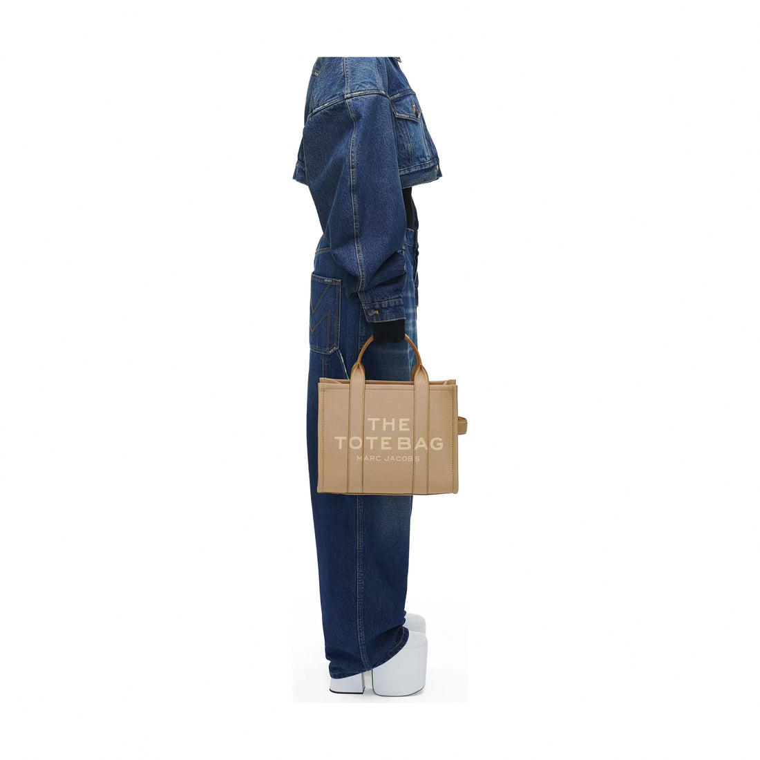 Marc Jacobs The Leather Medium Tote Bag - CAMEL